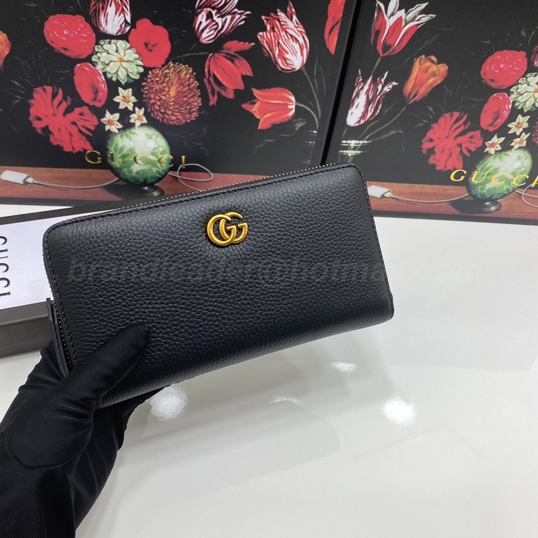 Gucci Wallets 55